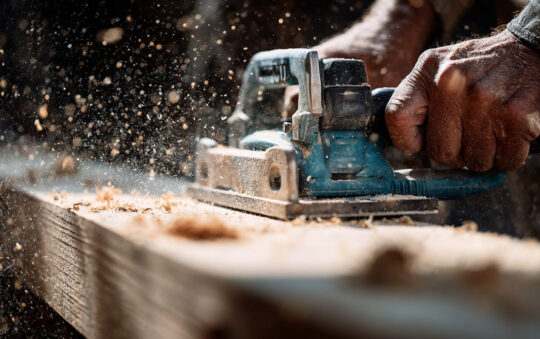 Best Hand Planer 2026: Reviews + Buying Guide